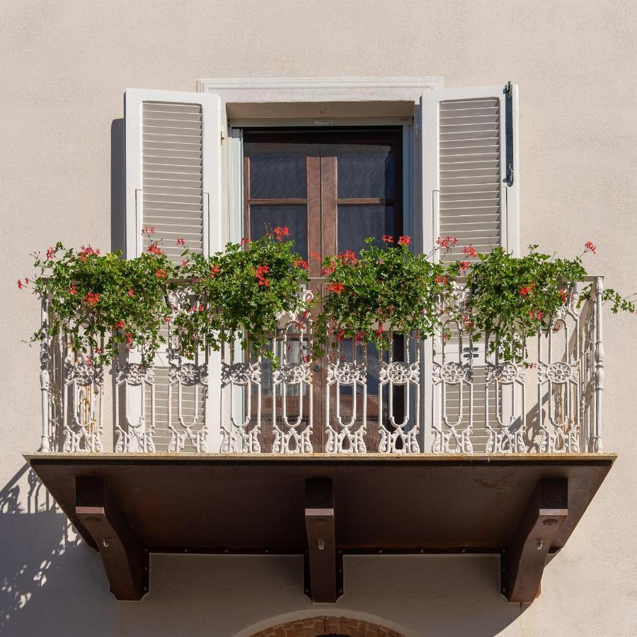 Appartamento Palazzo Degli Archi San Vincenzo Esterno foto